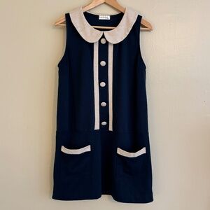 Cute Monteau shift dress- Perfect for summer! Navy blue and tan. Size Large.